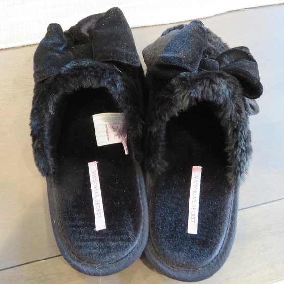 Victoria Secret Slippers - Picture 2 of 3